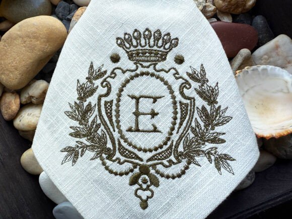 Royal Wedding Frame Machine Embroidery Review: A Timeless Touch for Personalized Gifts